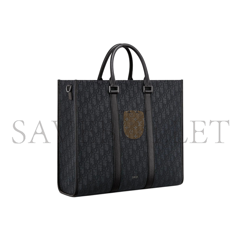 D*or east-west oblique shoulder crossbody tote 1essh232yky-h03e (40.5*35*12cm)